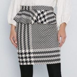 Zara Black White Ruffle Plaid Pencil Skirt Medium